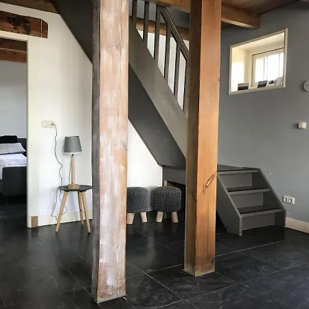 Converted Farmhouse In Rural Location * קלאנטסהוך
