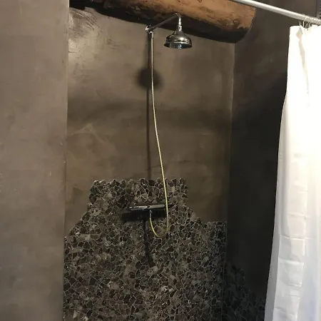 בית נופש Converted Farmhouse In Rural Location *