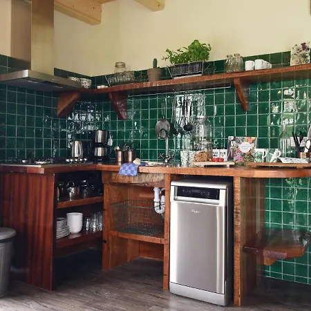 Converted Farmhouse In Rural Location קלאנטסהוך